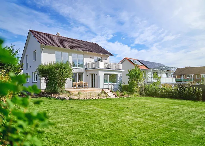 Lykke Hus - Wohnung Mathildas Garten EG Timmendorfer Strand